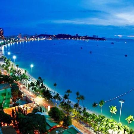 Royal Q & D Suites Паттая Екстер'єр фото