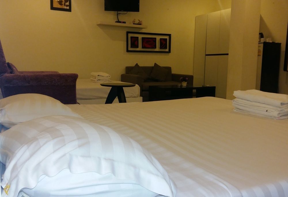 Royal Q & D Suites Паттая Екстер'єр фото