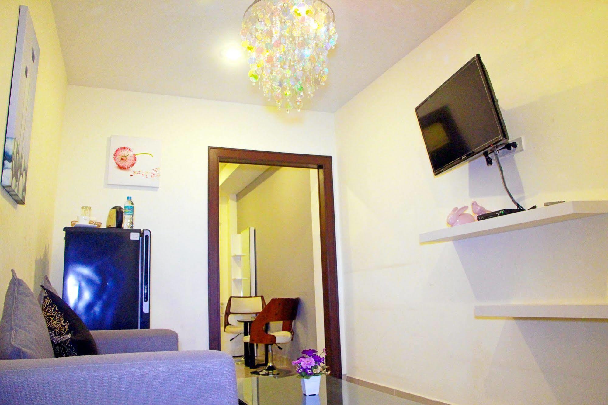 Royal Q & D Suites Паттая Екстер'єр фото